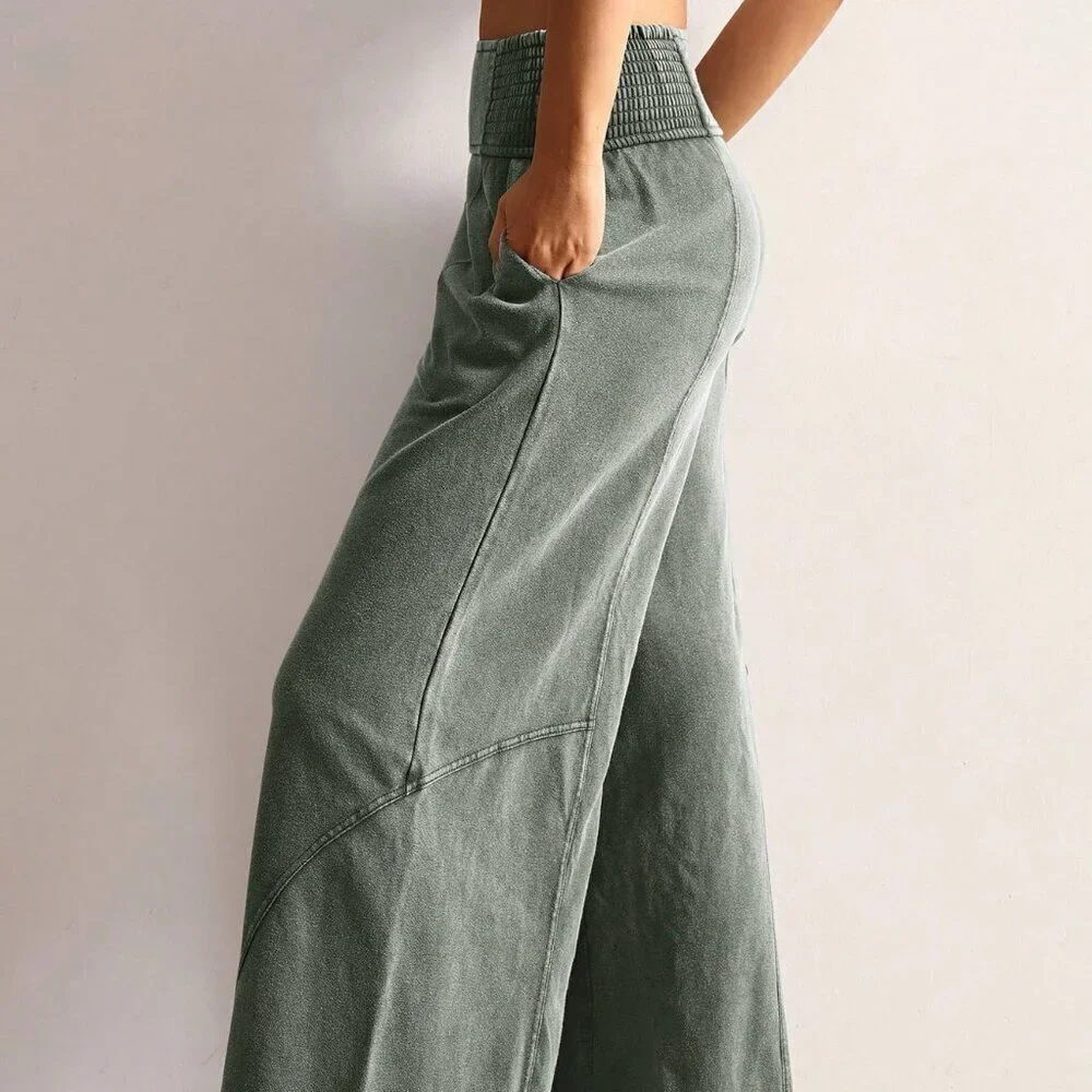 Army Green Casual Women's Loose Wide Leg Smocked Waist Pants - Picture 5 of 9